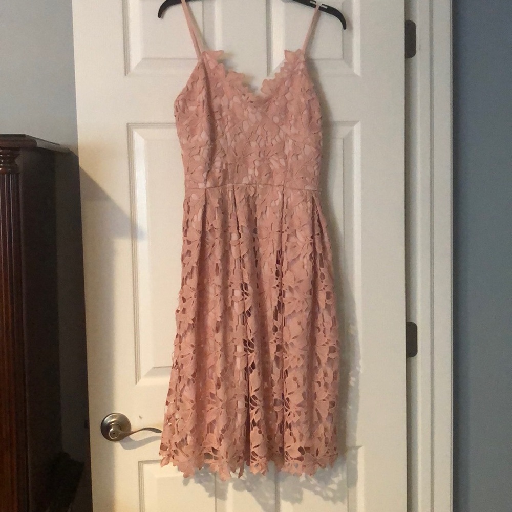 Women’s dress
